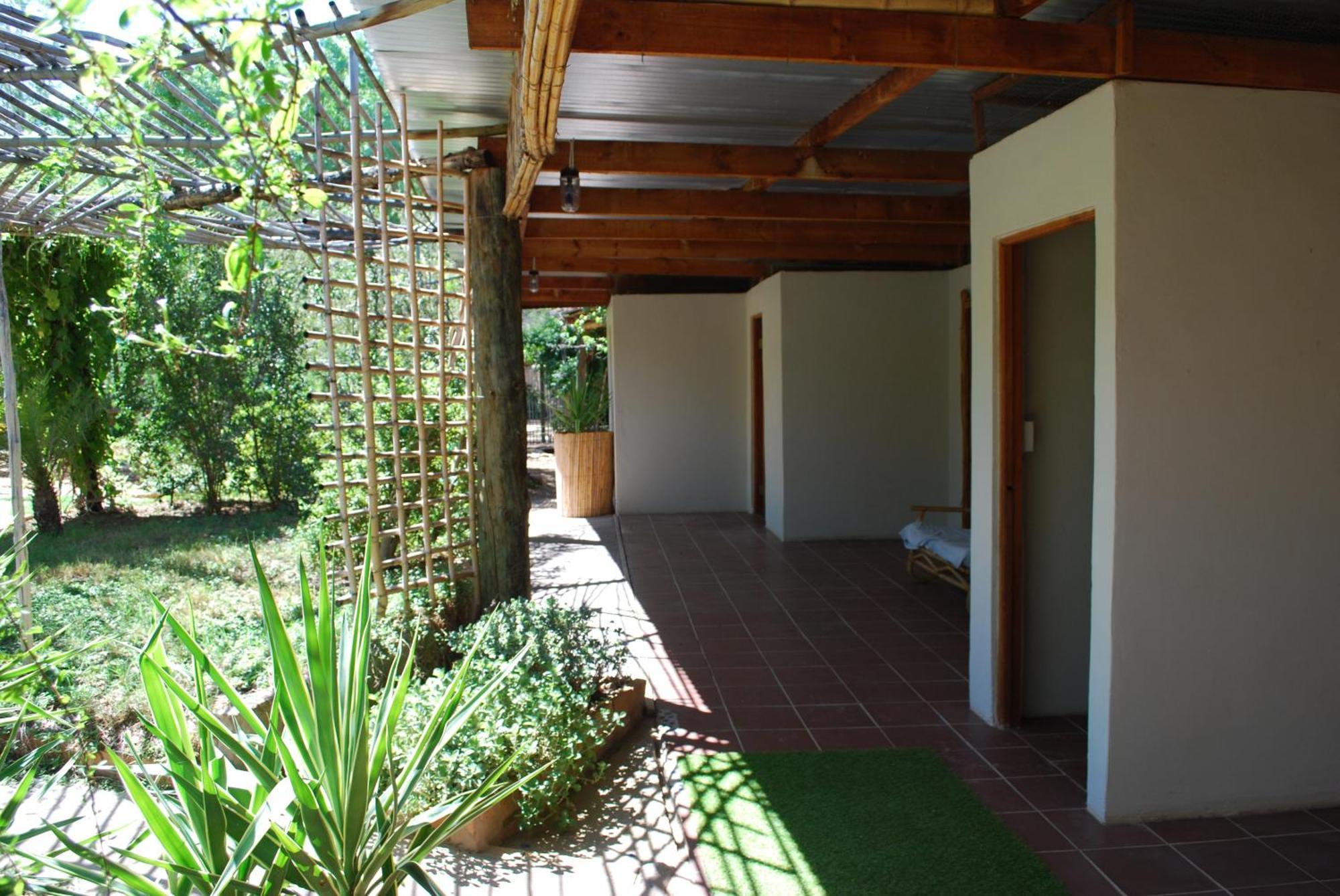 Amber Lagoon Backpackers Lodge Vleirivier الغرفة الصورة